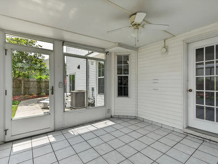3200 Vermeer Dr #8 — Photo 41