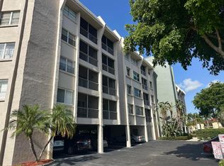505 Spencer Drive #407, West Palm Beach, FL 33409