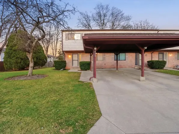 413 Buffalo Trl, Wheeling, IL 60090