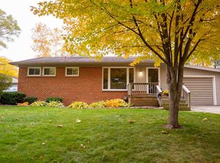1008 Wallen St, Midland, MI