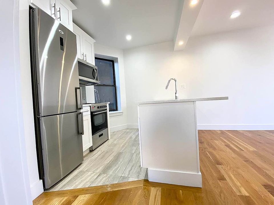 1st image of 318 W 121st St APT 3A