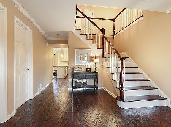 5th image of 17001 S Meadowcrest Dr