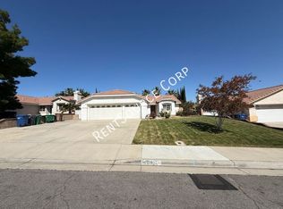 40333 Argyle Ln, Palmdale, CA 93551