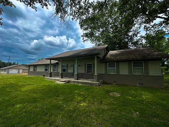 3rd image of 606 County Road 419