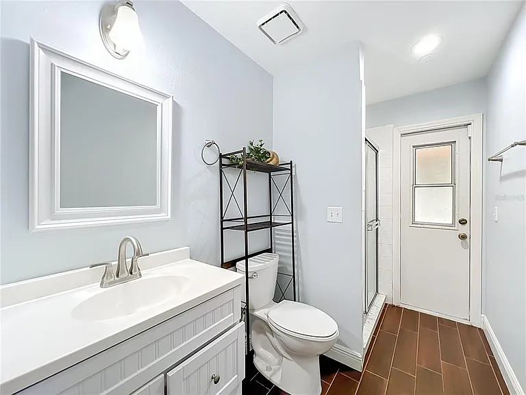 3020 Hartland Ct — Photo 45