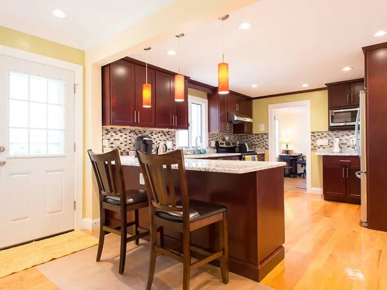 dining counter