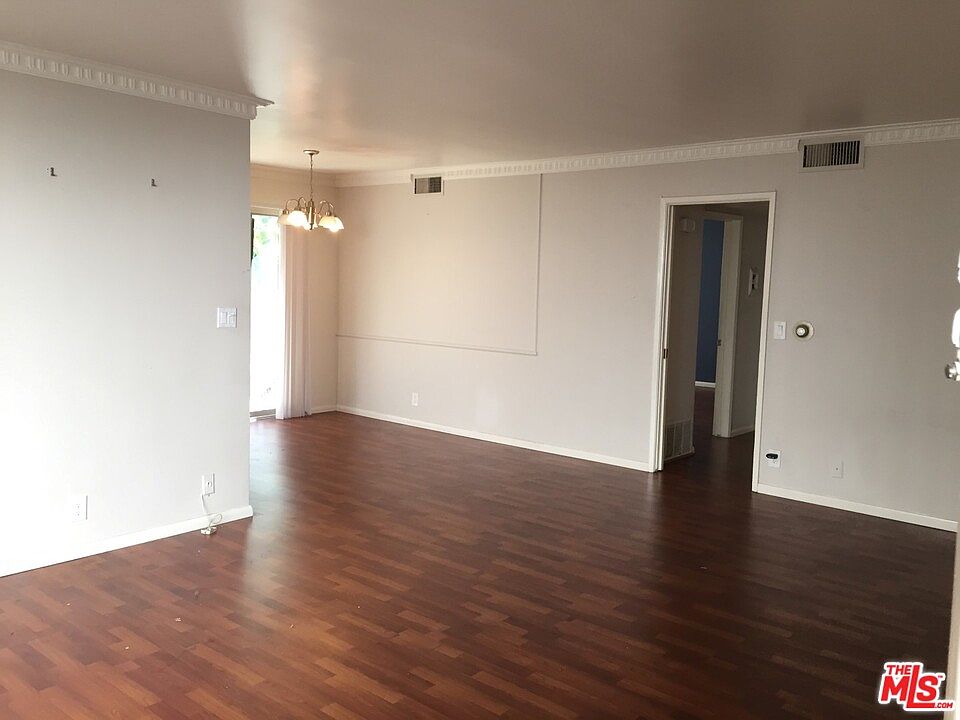1st image of 1416 N Martel Ave #2