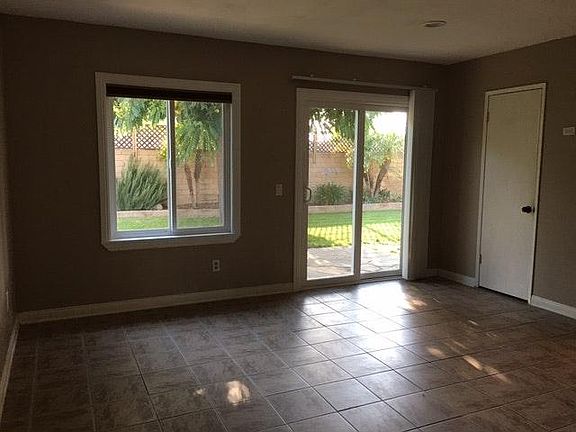 Master Bedroom with 2 closets