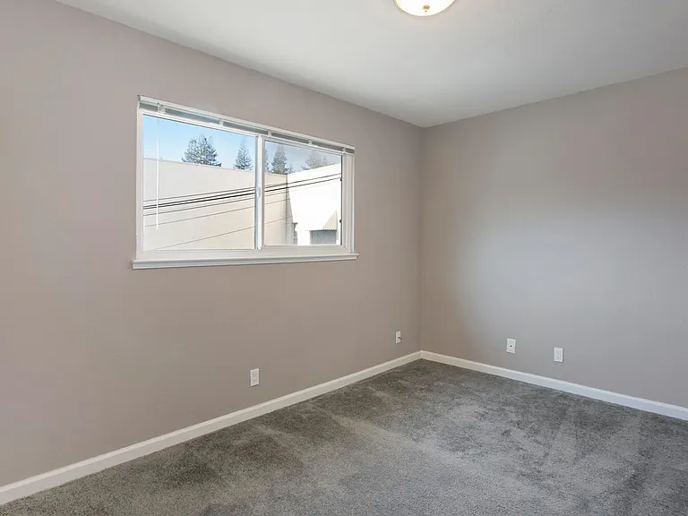 3663 Mt. Diablo Blvd. — Photo 11