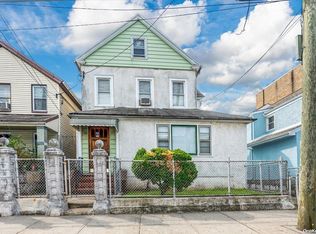 10450 45th Ave, Corona, NY 11368