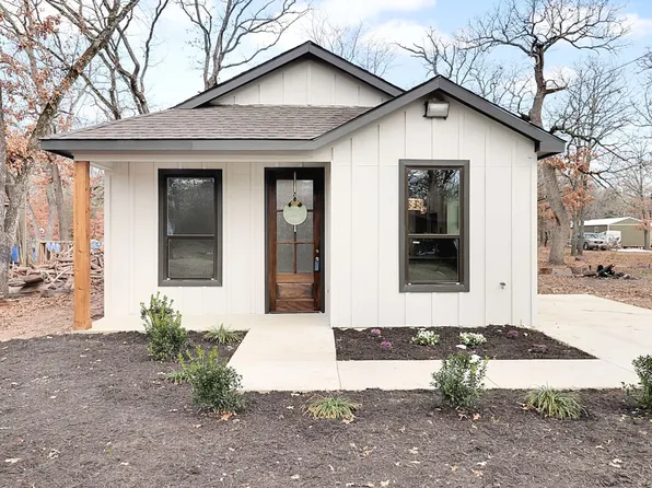 13982 E Travis Ln, Malakoff, TX 75148