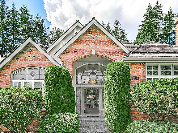 2nd image of 2723 140th Ave NE