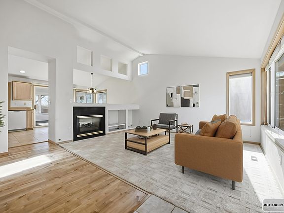 3rd image of 2630 Sandstone Ln