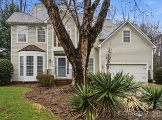 8725 Londonshire Dr, Charlotte, NC