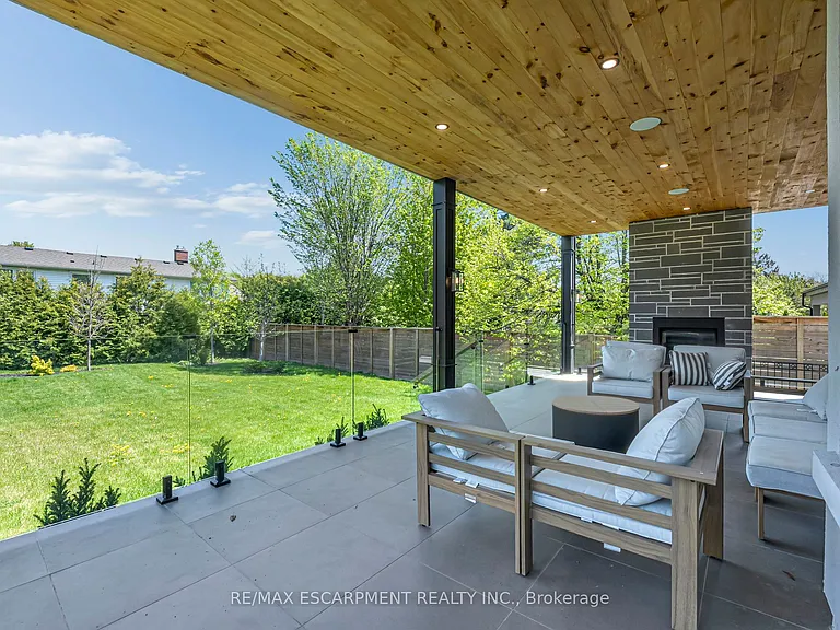 221 Morden Rd E — Photo 46