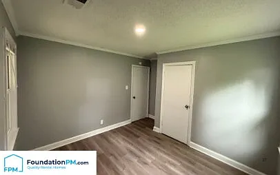 2100 Worthington Cir — Photo 18