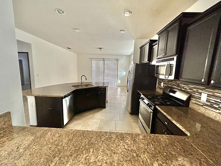 5365 Oakbourne Ave — Photo 23