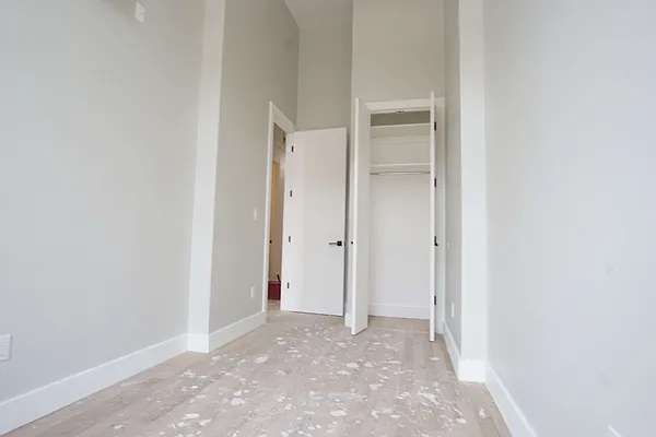 Rented by Lofts and Flats LLC | media 28