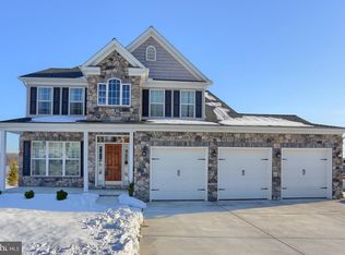 2802 Sweet Birch Ct, Harrisburg, PA 17112