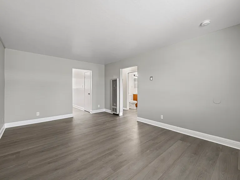 795 Sycamore Ave — Photo 17