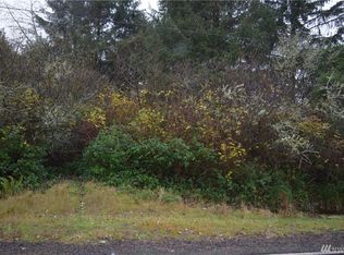 357 Mount Olympus Ave SE, Ocean Shores, WA 98569