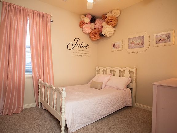 3rd image of 2876 W Vanike Dr