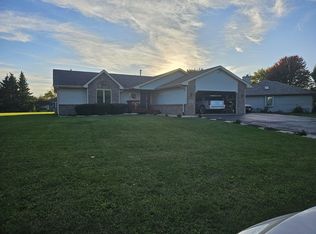 6399 Nimtz Rd, Loves Park, IL 61111