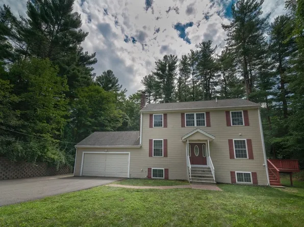 87 Hartford Ave, Bellingham, MA 02019