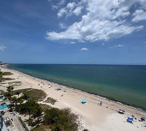 4th image of 1000 S Ocean Blvd APT 14A