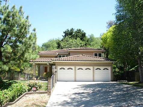 1st image of 1038 Hooper Dr