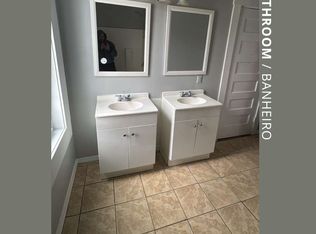 31 Olga Ave APT 3, Worcester, MA 01605