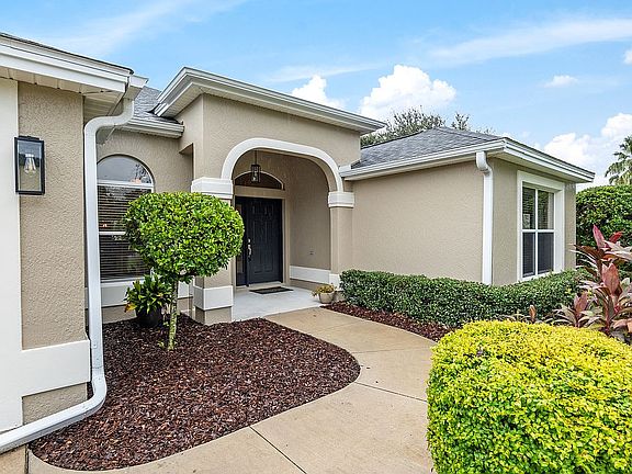5th image of 12026 NE 51st Cir