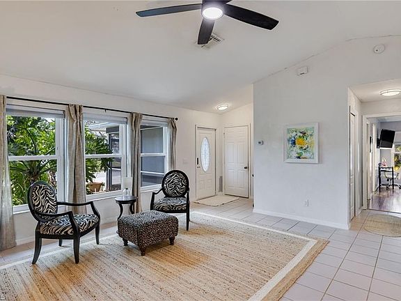 5th image of 18253 Maple RD