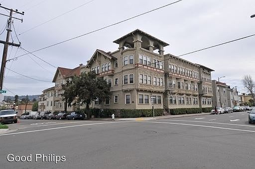 2nd image of 1612 3rd Ave APT 55