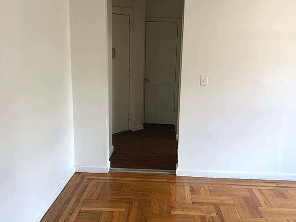 4th image of 217 W 259th St APT 6