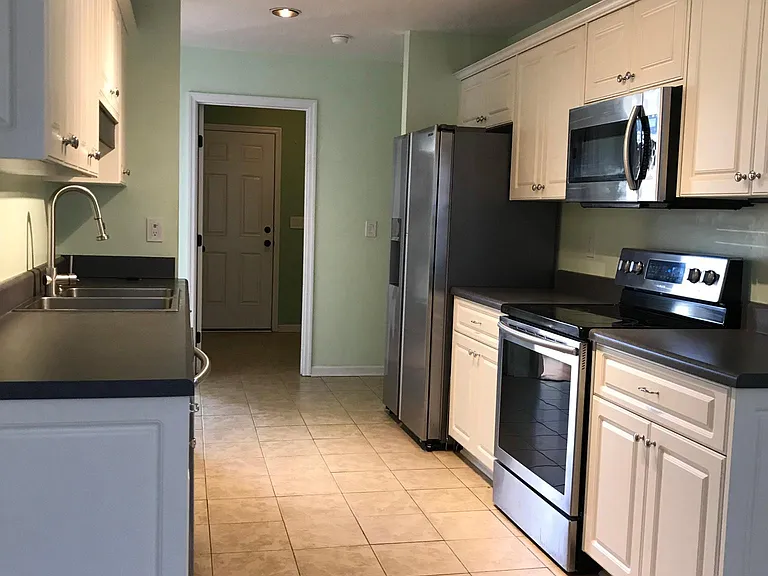 170 Mill Stone Ln — Photo 10