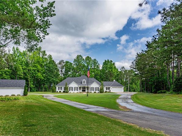 757 Lee Road 315, Smiths Station, AL 36877