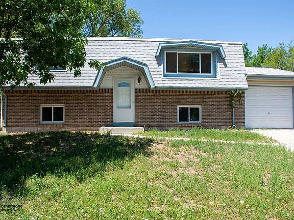 2nd image of 1114 Westview Dr