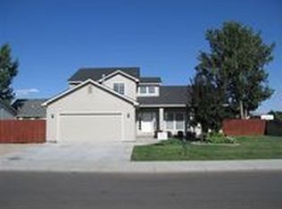 1500 N Golfview Ave, Meridian, ID 83642
