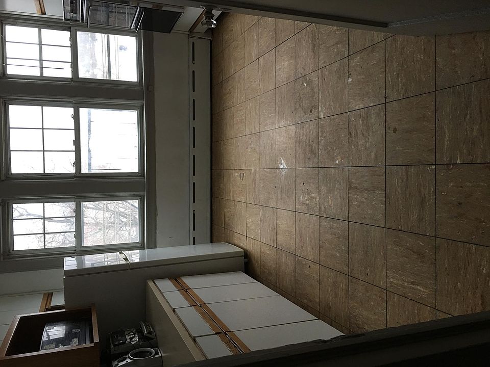 1st image of 139 Livingston Ave #3