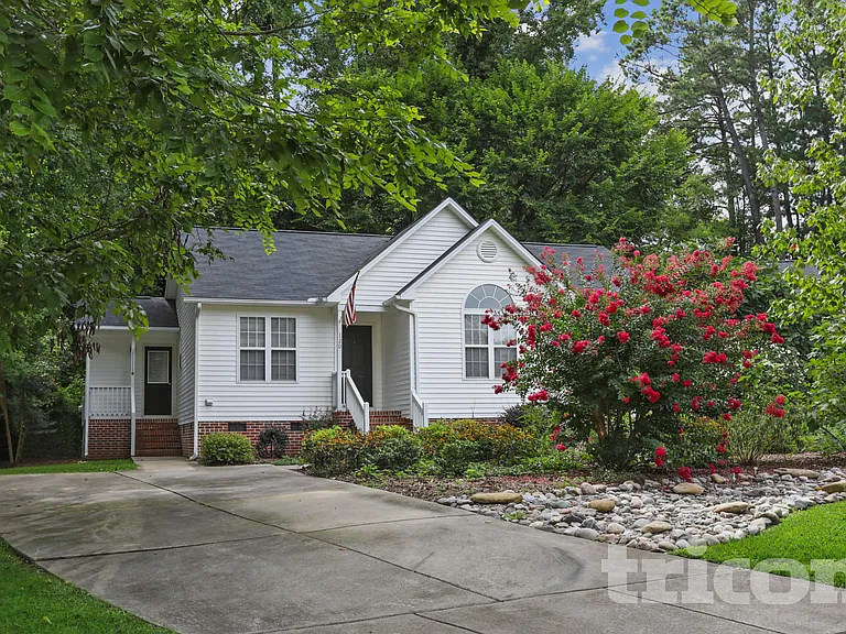 120 Villavista Trce — Photo 1