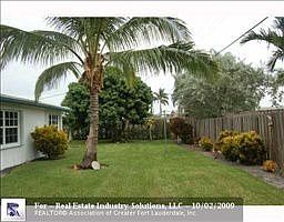 2nd image of 5030 NE 22nd Ave