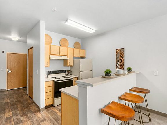 2nd image of 314 NW 5th Ave APT 506