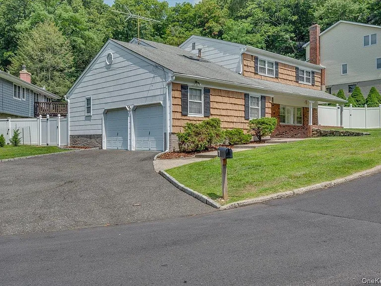 7 Shaw Ln — Photo 4