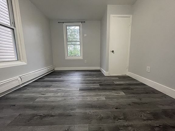 2nd image of 68 Bevan St #2E
