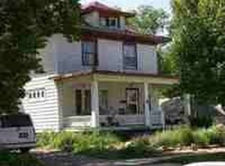 717 Fairview Ave, Waterloo, IA 50703