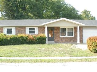 135 Cole Blvd, Saint Charles, MO 63301