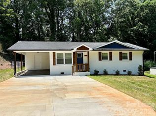231 Oak Dr, Lowell, NC 28098