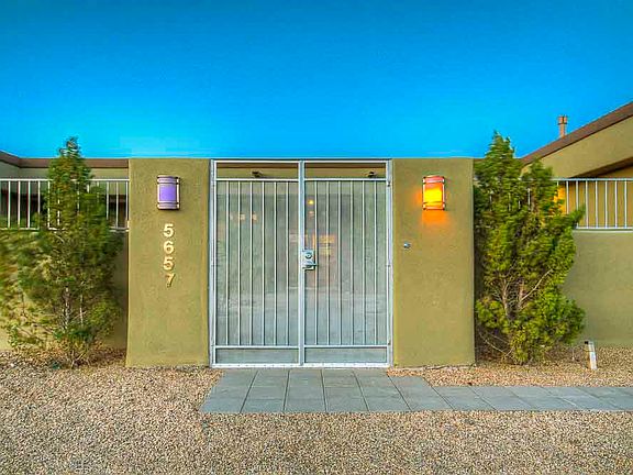 3rd image of 5657 Calle De Paradise Ave.