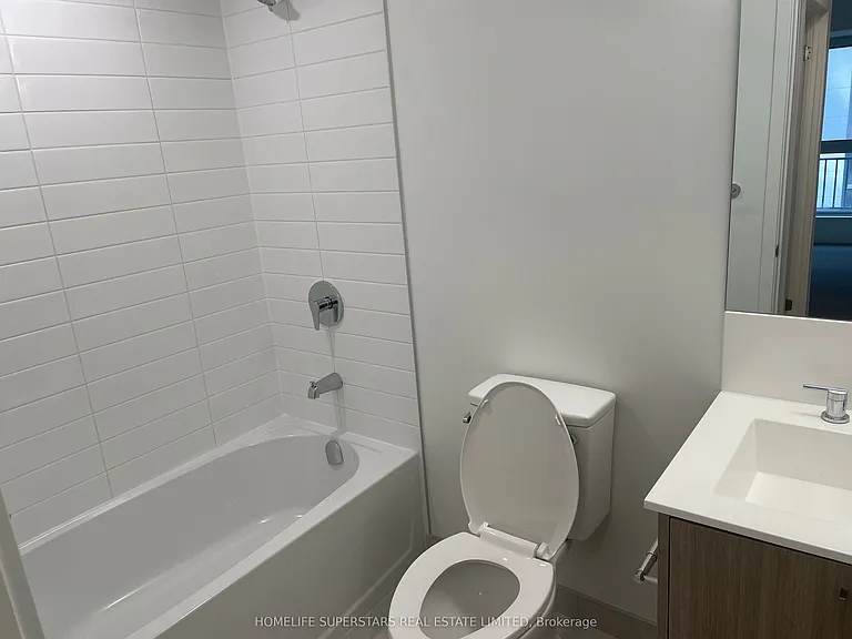 4010 Eglinton Ave W #315 — Photo 21